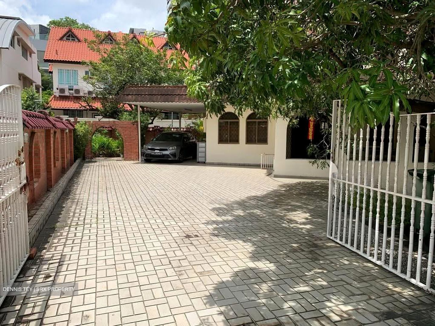Sennett Estate (D13), Terrace #634195611